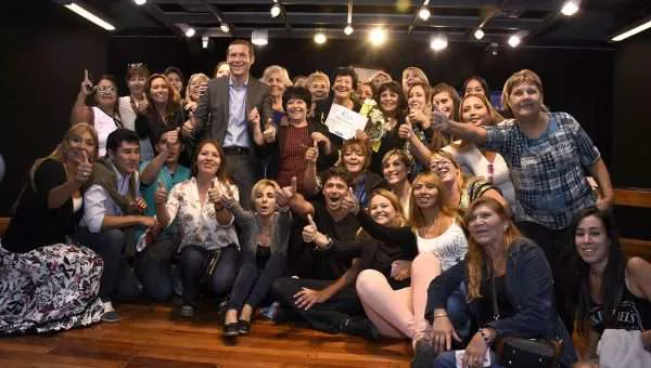 WEB-CIERRE-...-Reconocimiento-a-mujeres-destacadas-6810-600x340