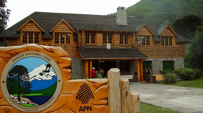 web-Museo-del-Parque-Nacional-Lanin-PA070117-696x387