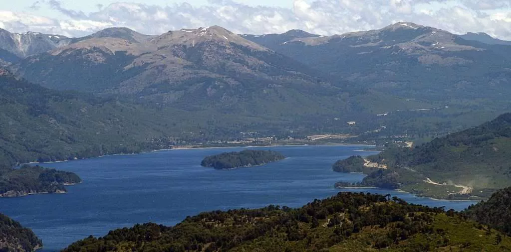 WEB-Moquehue-2-1024x506