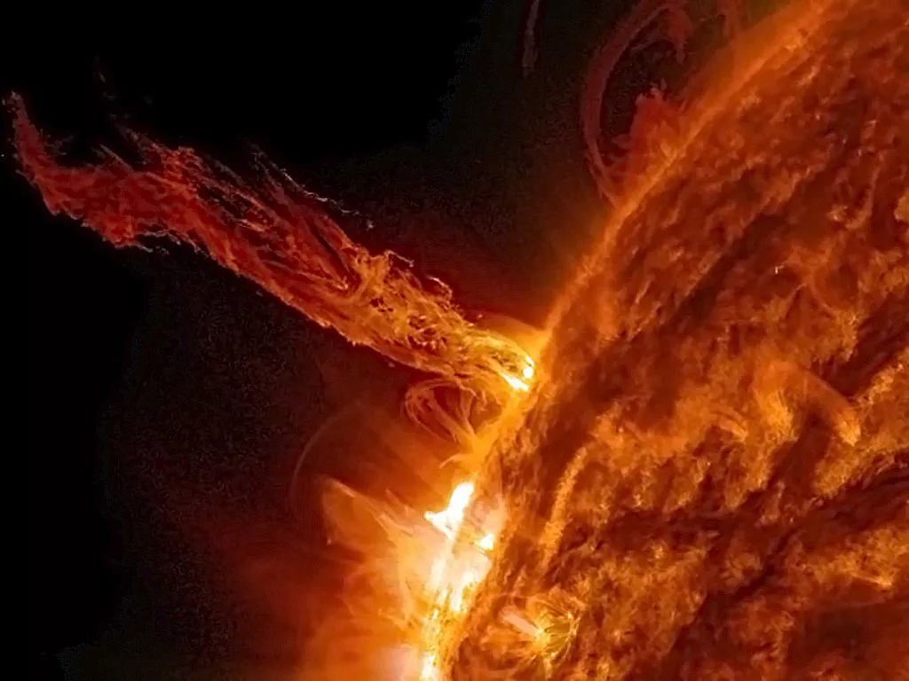 El planeta Tierra se acerca al Sol