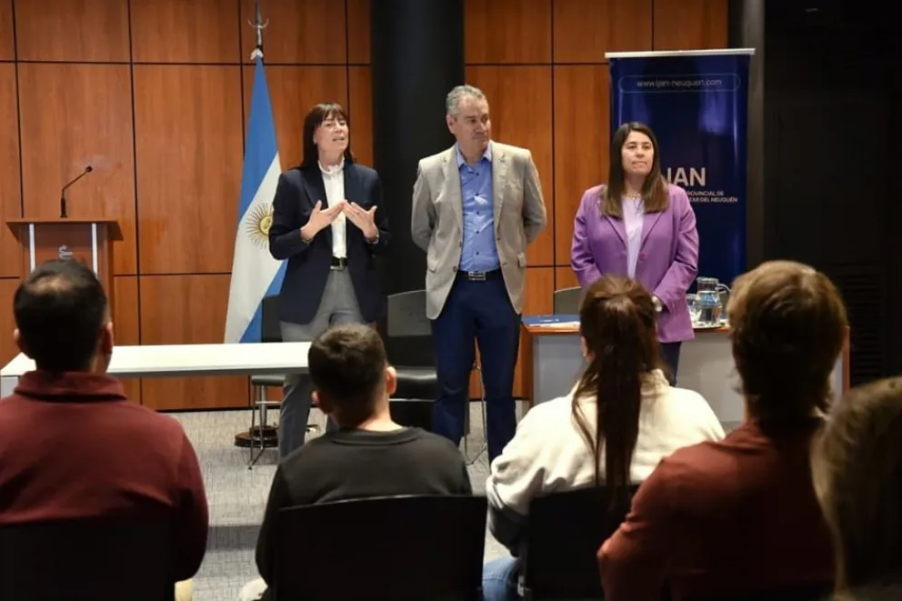 md - 2025-08-22T091514.780