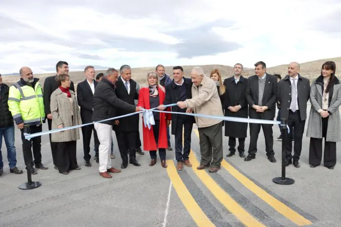 Inauguracion-aeropuerto-3-696x464