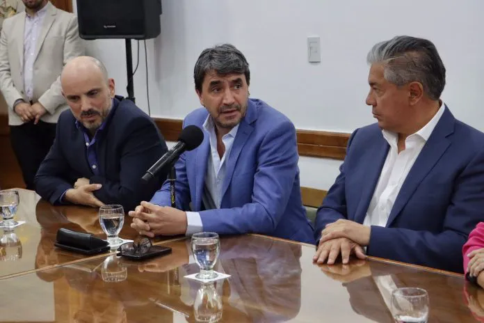 WhatsApp-Image-2024-11-11-at-14.25.42-696x464