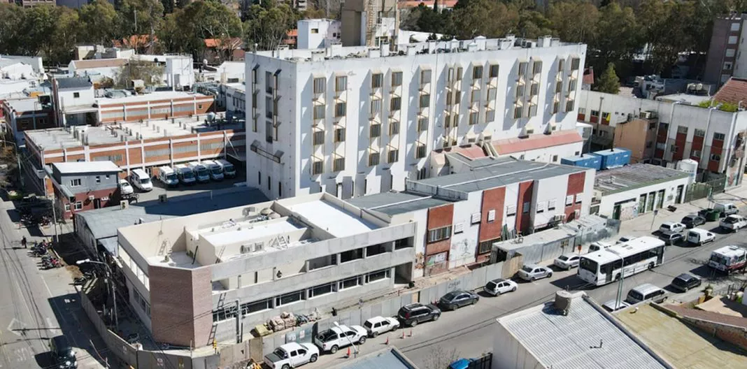 WEB-bunker-para-el-acelerador-lineal-en-el-hospital-castro-rendón-05-1068x528