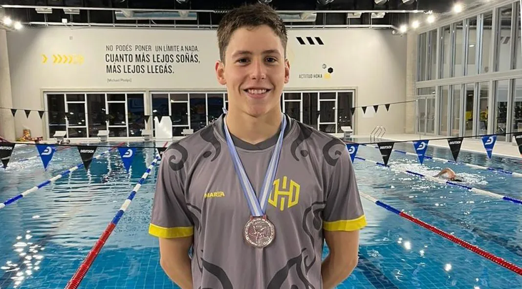 Nadador-Araucania_01-1068x593