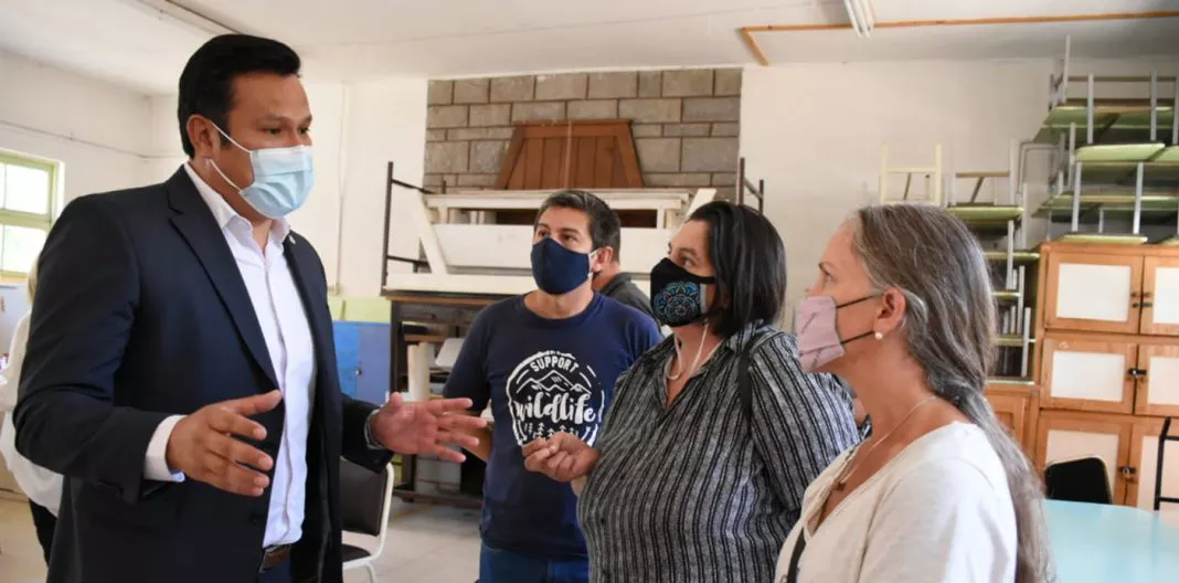 WEB-Llancafilo-con-Padres-Anexo-Epet-San-Martin-de-los-Andes_-32-1068x528