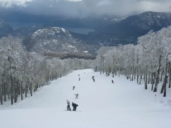 ski-resort_chapelco-696x522