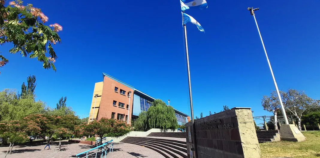 Web...FORTALECER-EN-SECUNDARIA-CPE-1068x528