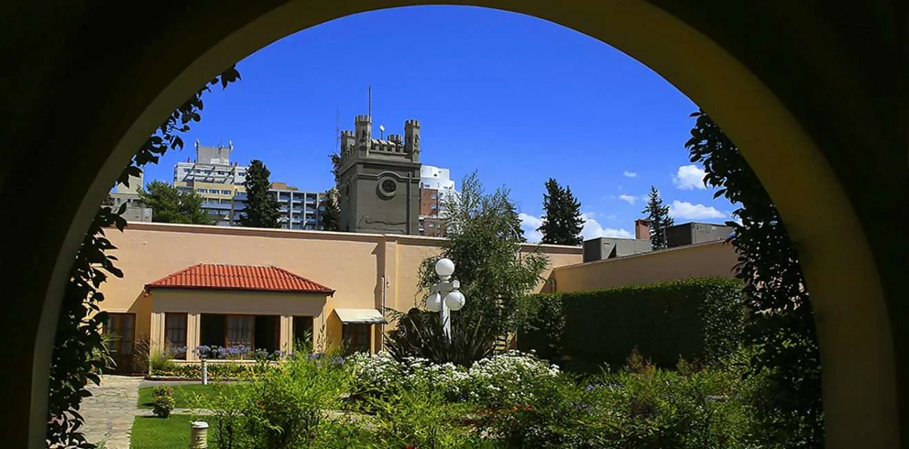 WEB-Casa-de-Gobierno-_MG_15521512-1320x652