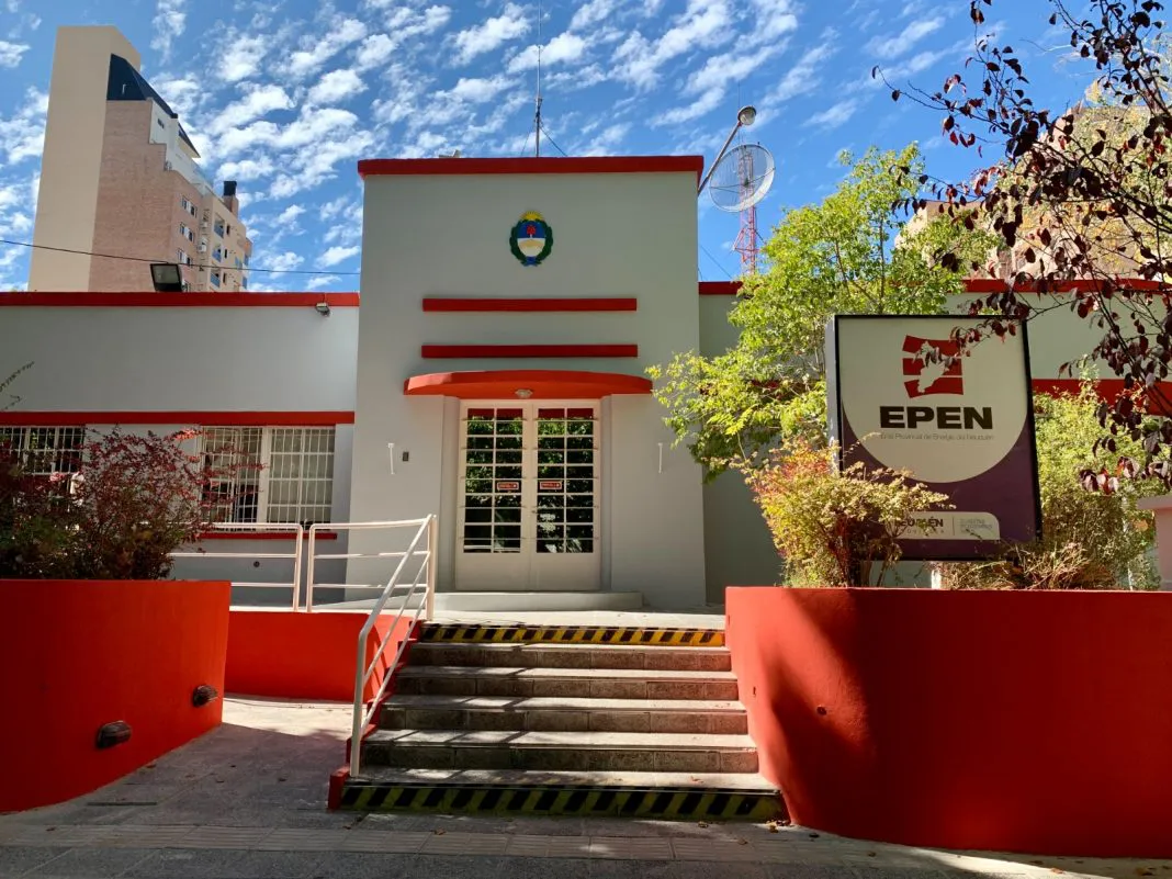 WhatsApp-Image-2023-10-20-at-15.29.36-1068x801