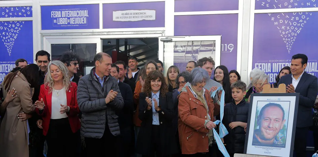 Web...Feria-del-Libro-7V0A3662-1068x528
