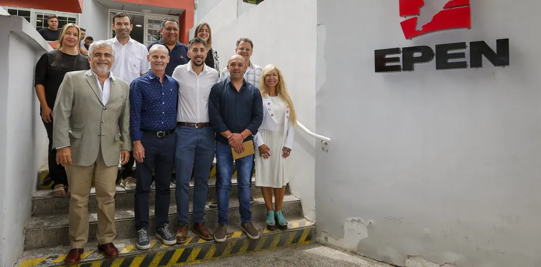 08A8418_web-1068x528