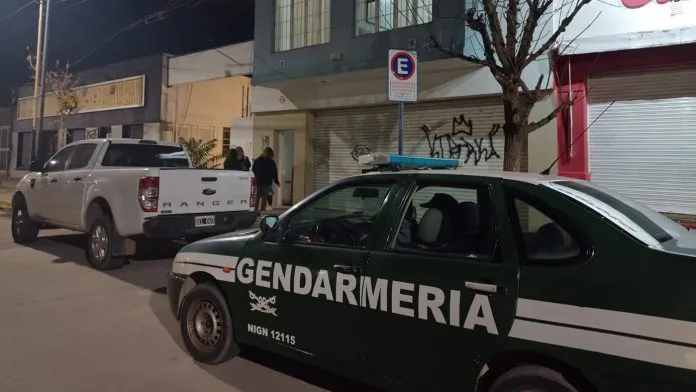 WEB-EL-CAV-NEUQUEN-RESCATO-Y-ASISTIO-A-TRECE-VICTIMAS-DE-EXPLOTACION-LABORAL-2-696x392