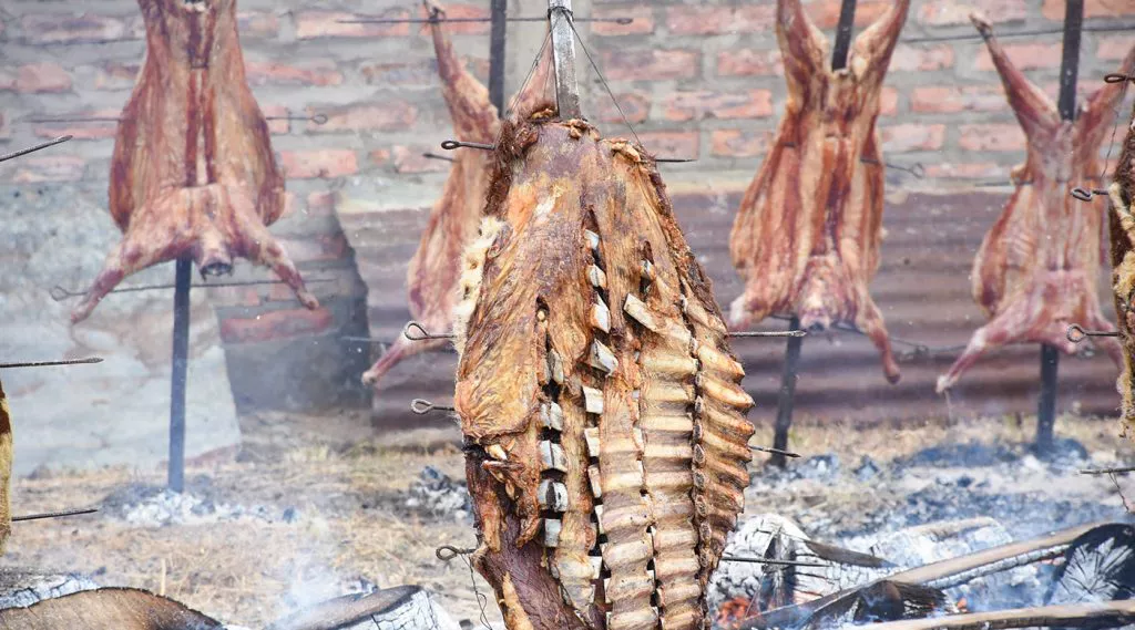 WEB-1°-Fiesta-Provincial-del-Asado-con-Cuero-en-Alumine-DSC_5317-1024x569