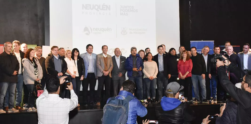 WEB-FIRMA-CONVENIO-CON-CALF_DSC4894-1068x528