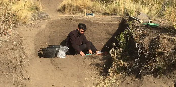 WEB-Hallazgo-arqueologico-en-departamento-Huiliches-1-696x344