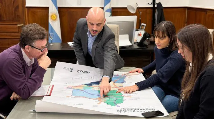 web-reunion-consul-696x387