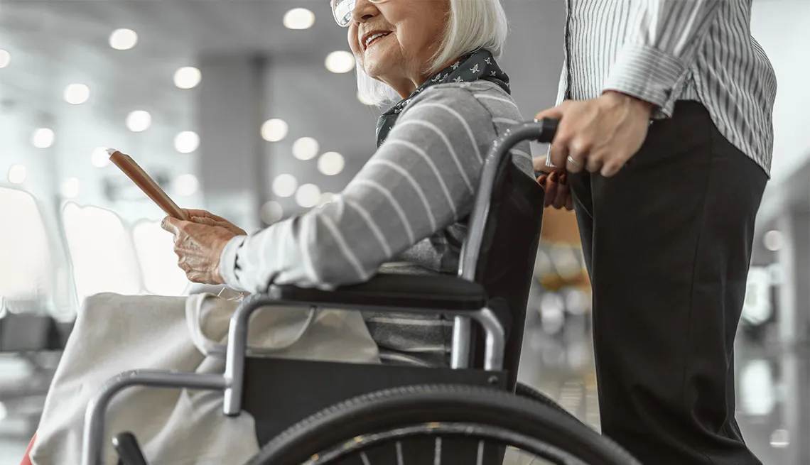 1140-woman-in-wheelchair-esp