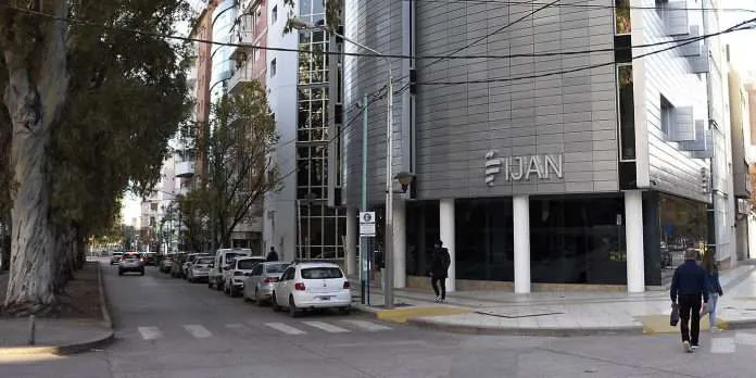 Web...EDIFICIO-IJAN-LOTERIA_DSC4745_-696x348