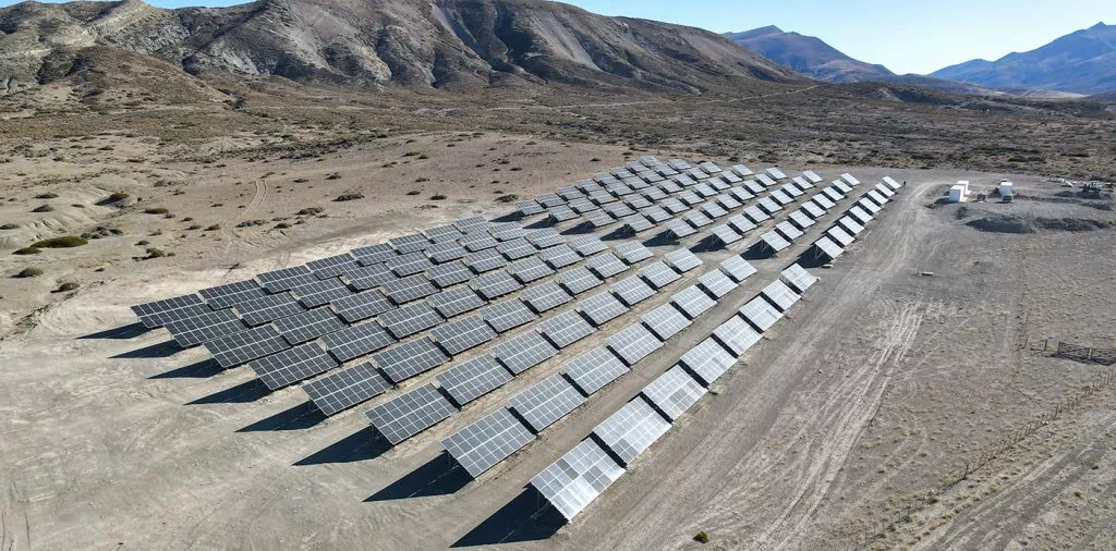 web-PARQUE-FOTOVOLTAICO-EL-ALAMITO-DJI_0997-1024x506