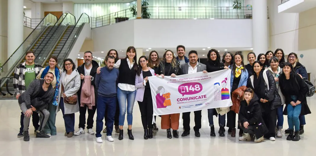 WEB-aprobacion-de-la-Ley-de-la-Linea-148-y-el-Dispositivo-de-Atencion-a-Varones-DSC_0019-1068x528