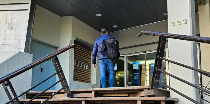 web-ISSN_094445-2-696x344