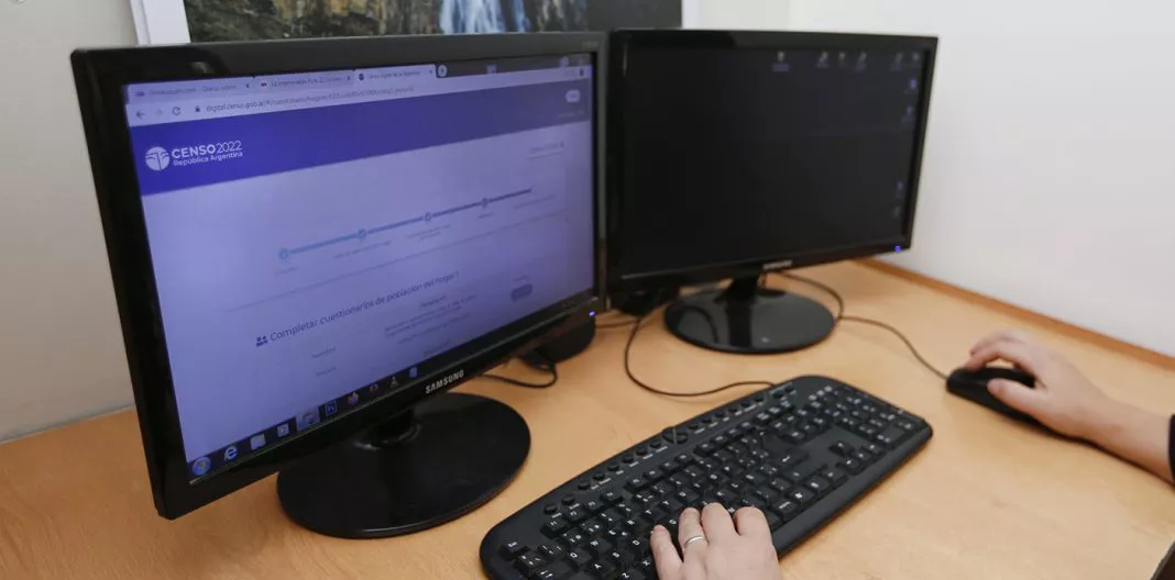 web-1068x528