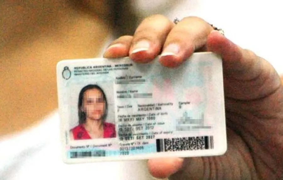 dni-no-binario-20210817-1218593-e1696424100664