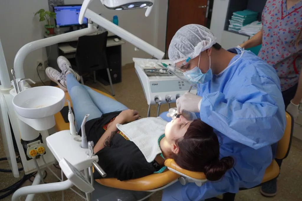 Sillon-odontologico-1024x682