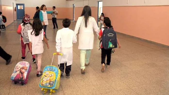 WEB-...-SE-EXTIENDEN-LAS-CLASES...L_4048-696x394