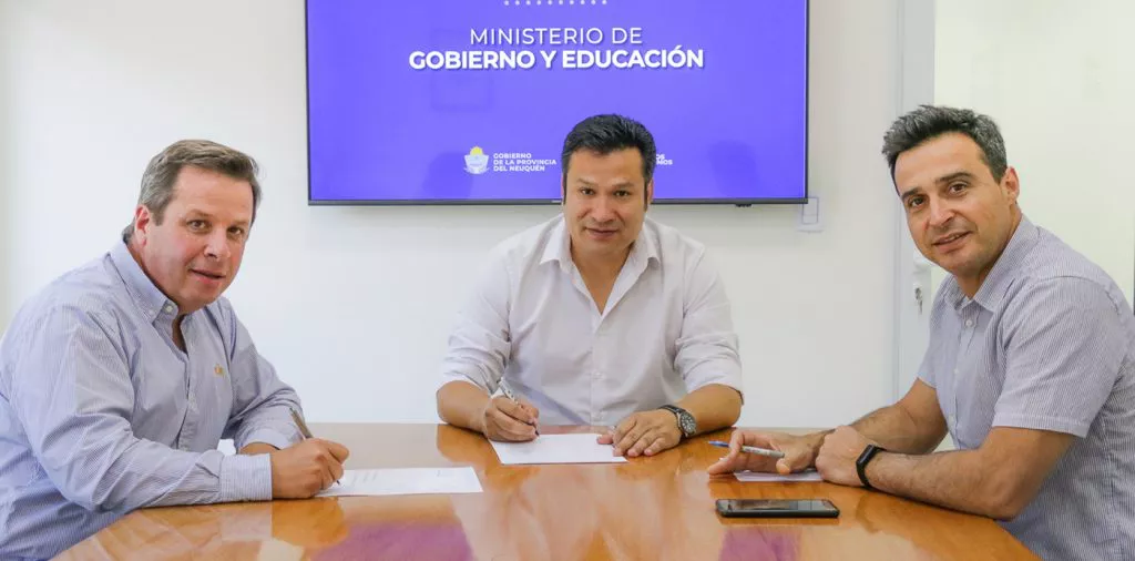 WEB-COMENZARA-A-FUNCIONAR-LA-PRIMERA-ESCUELA-TECNICA-DE-VILLA-LA-ANGOSTURA-1024x506