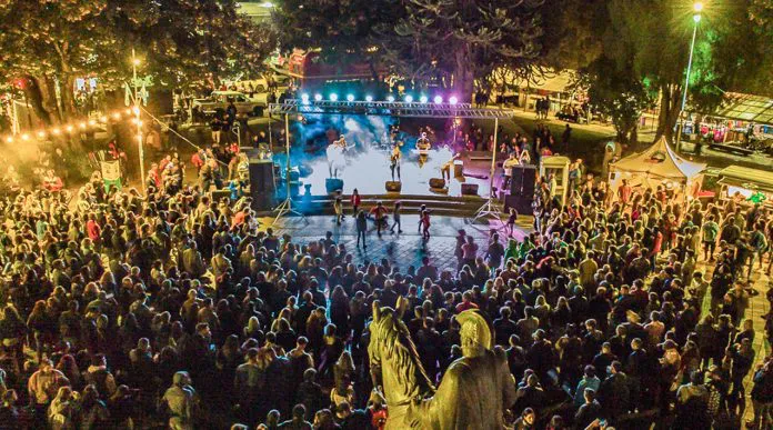 web-fiesta-de-la-Cerveza-en-San-Martin-de-los-Andes-38-696x387