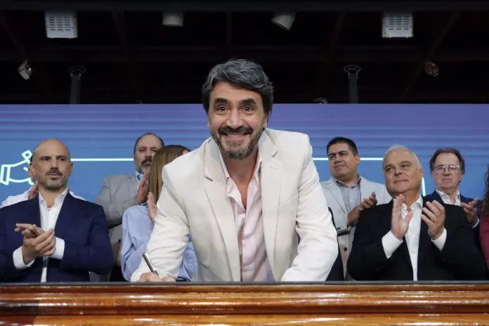 WhatsApp-Image-2025-12-05-at-12.53.06-696x464